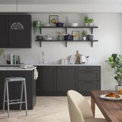 Dulux Non-drip Pure Brilliant White High Gloss Trim Paint, 2.5L 10 Dulux Non-drip Pure Brilliant White High Gloss Trim Paint, 2.5L -Home Paint Shop dulux non drip pure brilliant white high gloss trim paint 2 5l5010212000083 05i bq