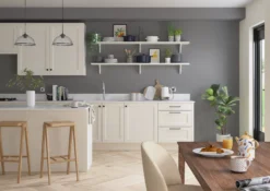 Dulux One Coat Urban Obsession Matt Emulsion Paint, 1.25L 12 Dulux One Coat Urban Obsession Matt Emulsion Paint, 1.25L -Home Paint Shop dulux one coat urban obsession matt emulsion paint 1 25l5010212659694 05i