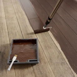 GoodHome Walnut Satin Floor Wood Varnish, 2.5L -Home Paint Shop goodhome walnut satin floor wood varnish 2 5l5059340486987 02i