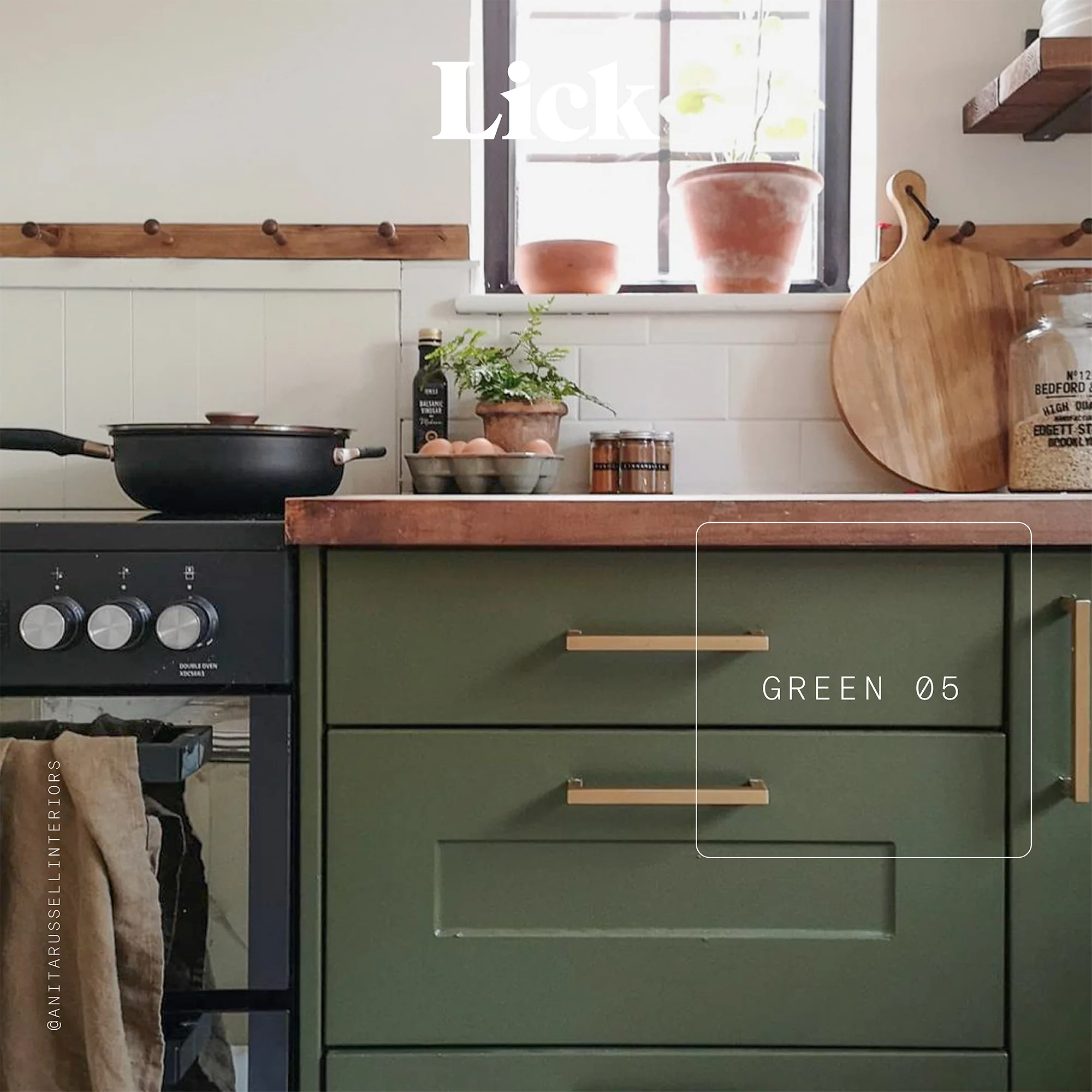 Lick Green 05 Matt Emulsion Paint, 2.5L 6 Lick Green 05 Matt Emulsion Paint, 2.5L - Image 6