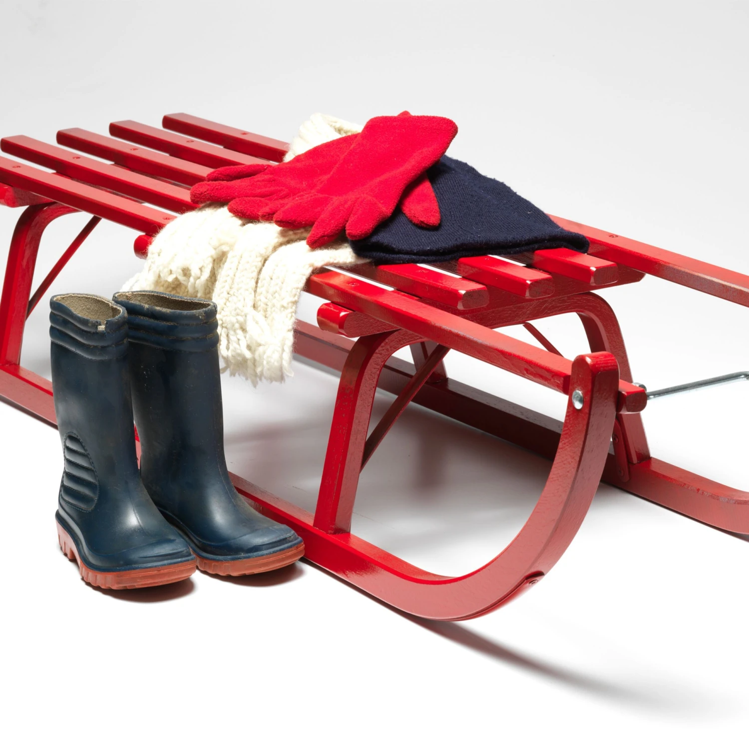 Rust-Oleum Universal Crimson Red Gloss Multi-surface Spray Paint, 400ml 4 Rust-Oleum Universal Crimson Red Gloss Multi-surface Spray Paint, 400ml - Image 4