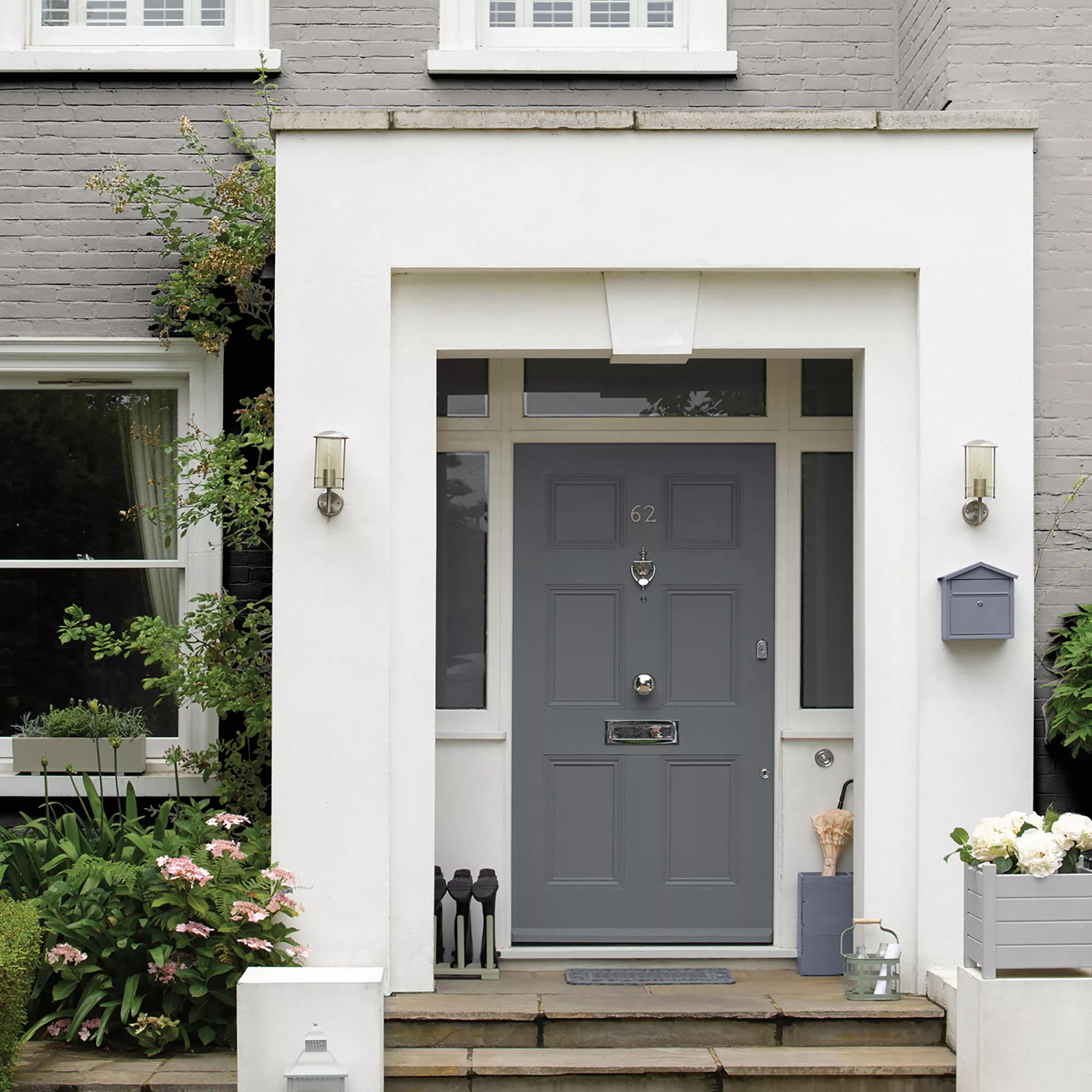 Sandtex Ultra Smooth Plymouth Grey Masonry Paint, 10L 9 Sandtex Ultra Smooth Plymouth Grey Masonry Paint, 10L - Image 9